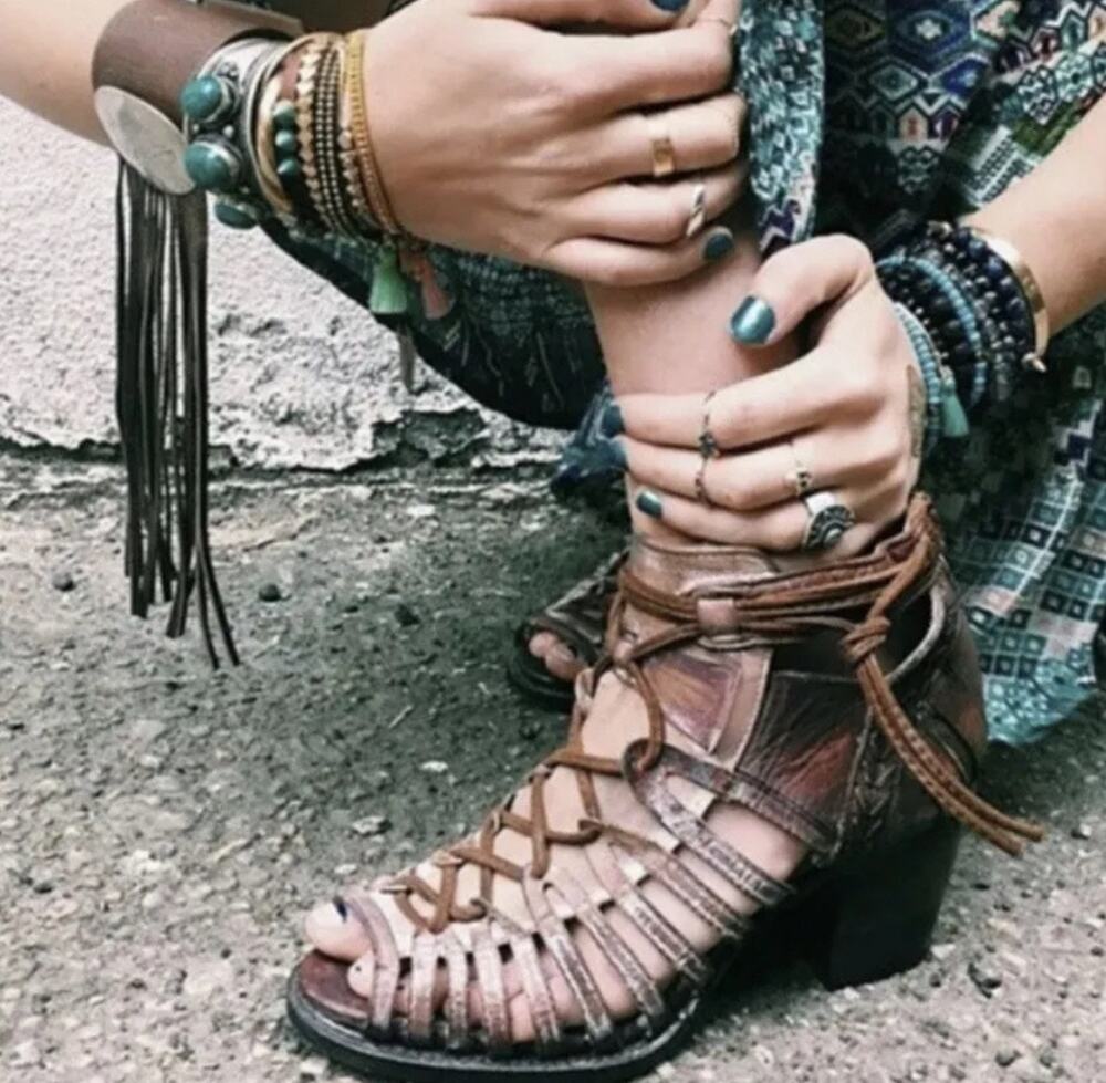 FREEBIRD BY STEVEN Wazee Heeled Sandals Ice 9